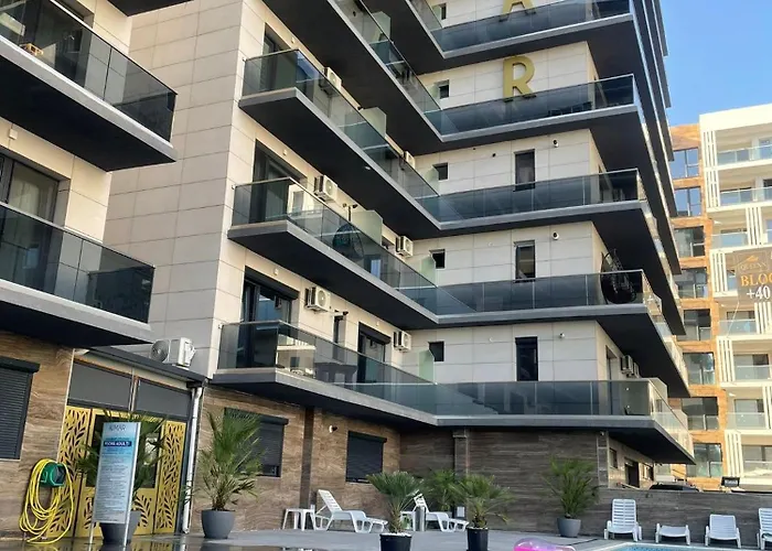 406 B2 Almar Luxury Residence-renting & Free Pool * Năvodari