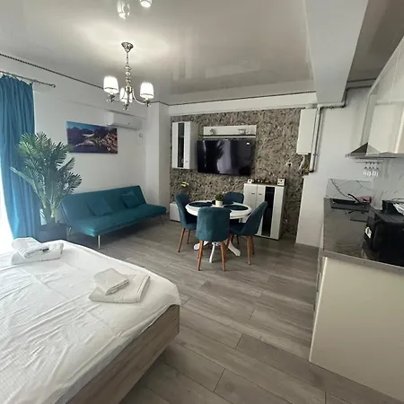 Studio 406 B2 Almar Luxury Residence-Renting Apartments & Free Pool *