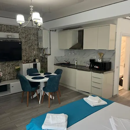 Апартаменты 406 B2 Almar Luxury Residence-renting & Free Pool *