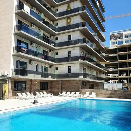 Studio 406 B2 Almar Luxury Residence-Renting Apartments & Free Pool Apartment Navodari
