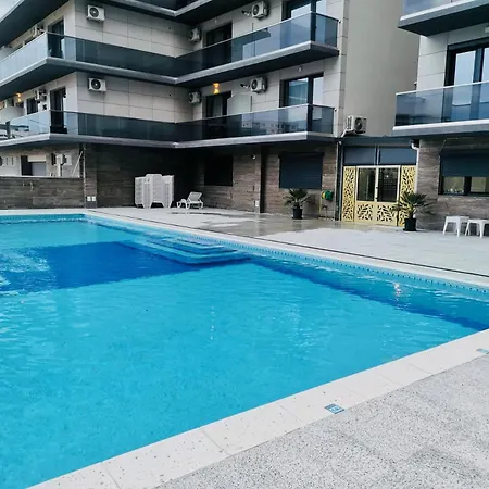 Studio 406 B2 Almar Luxury Residence-Renting Apartments & Free Pool *