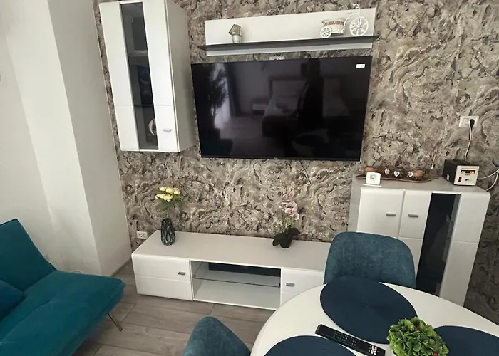 406 B2 Almar Luxury Residence-renting & Free Pool Daire